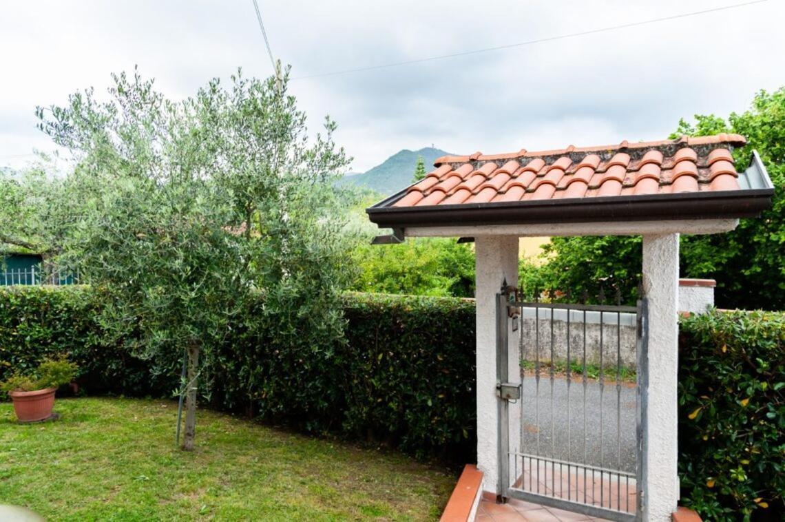 B&B Il Girasole Ortonovo Exterior foto