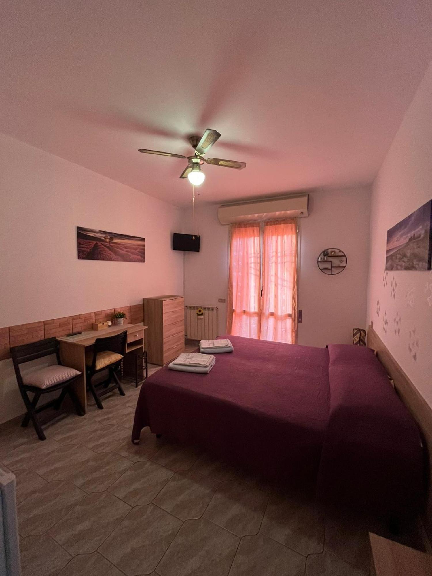 B&B Il Girasole Ortonovo Exterior foto
